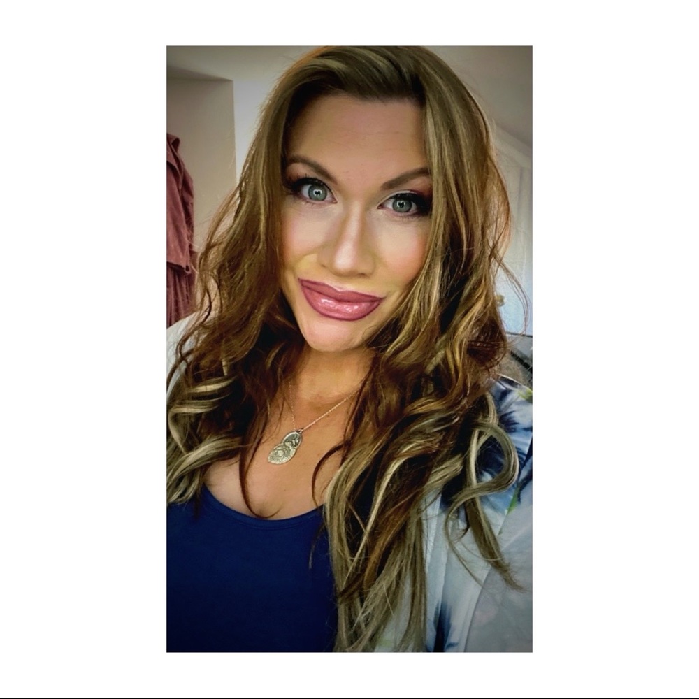 Meet your Posher, Stacey